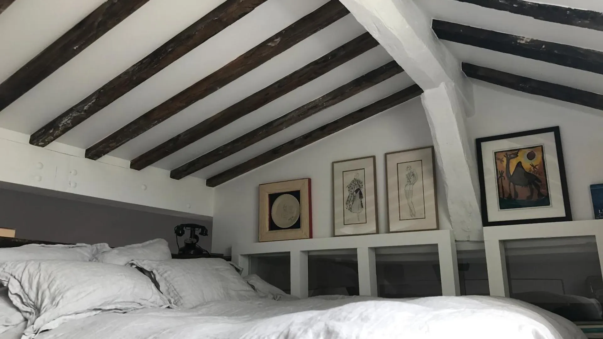 Appartamento Au Coeur De Saint Germain Des Pres Parigi 0*,
